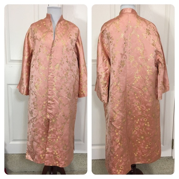 Vintage Neiman Marcus robe - Picture 1 of 8